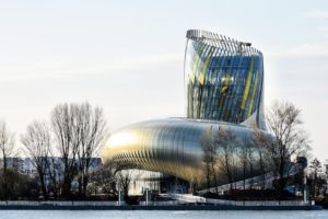 Le nouveau musée de la Cité du Vin à Bordeaux