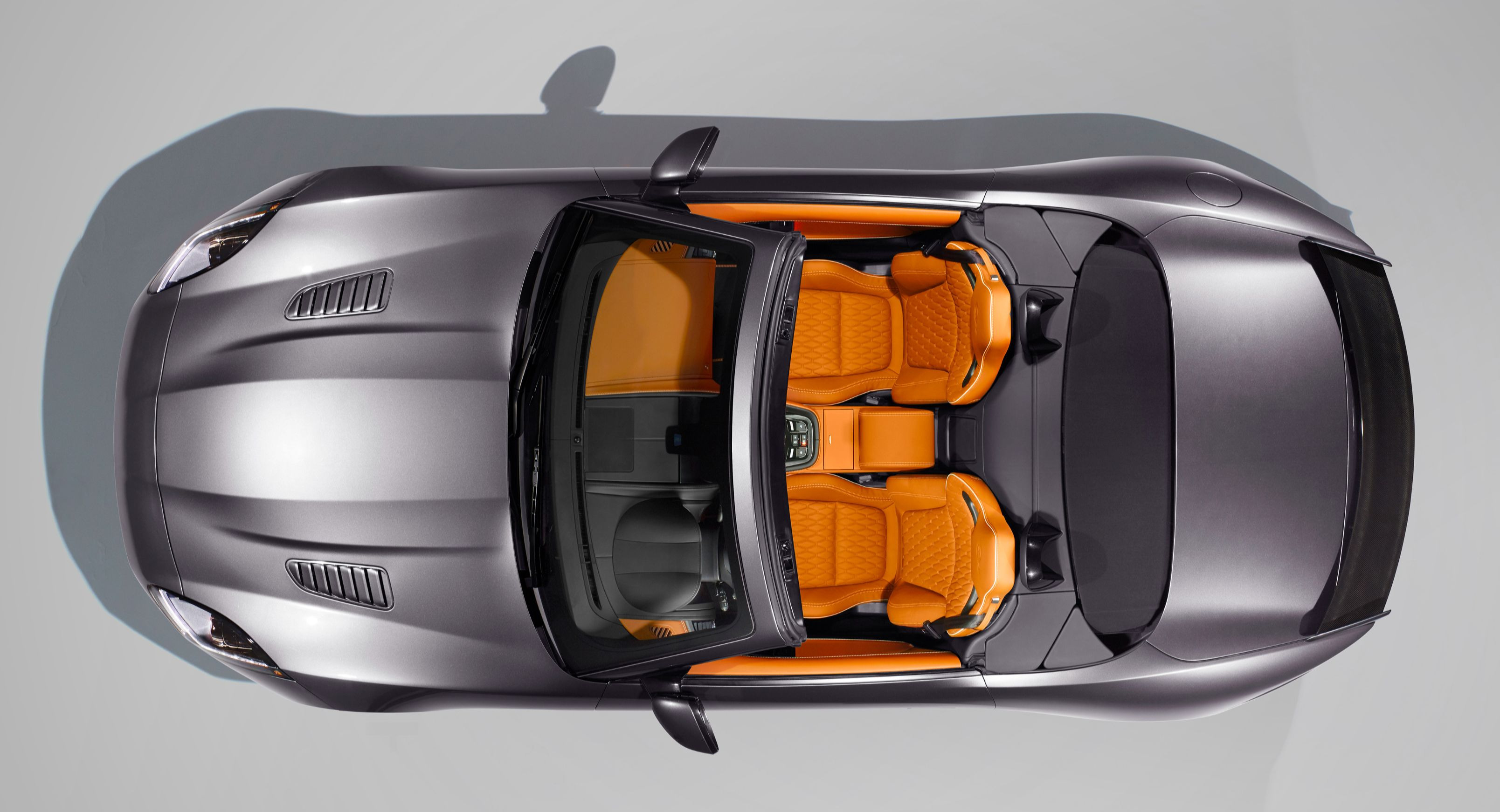 Jaguar F-Type 2 litres : le félin se met au régime minceur
