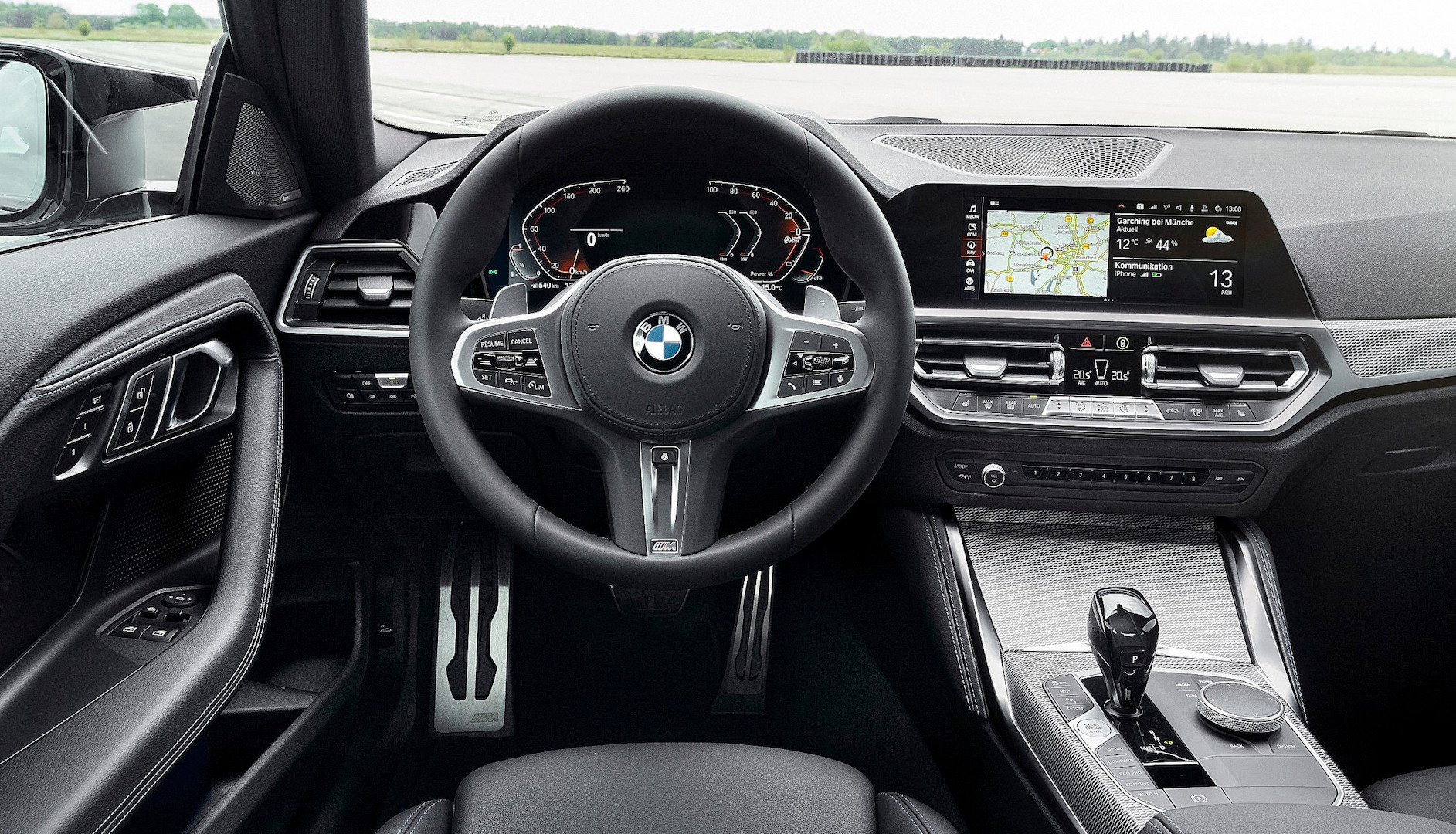 BMW Série 2 Coupé : C planche de bord
