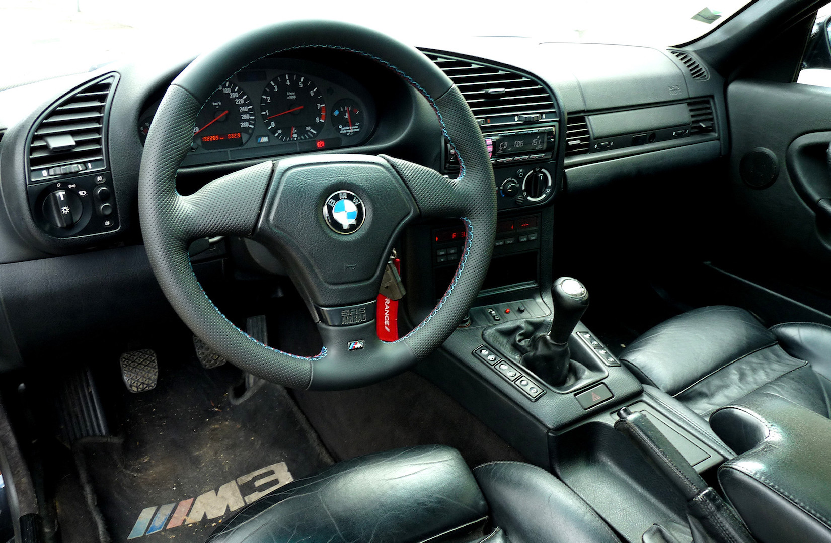 Tableau de bord BMW M3